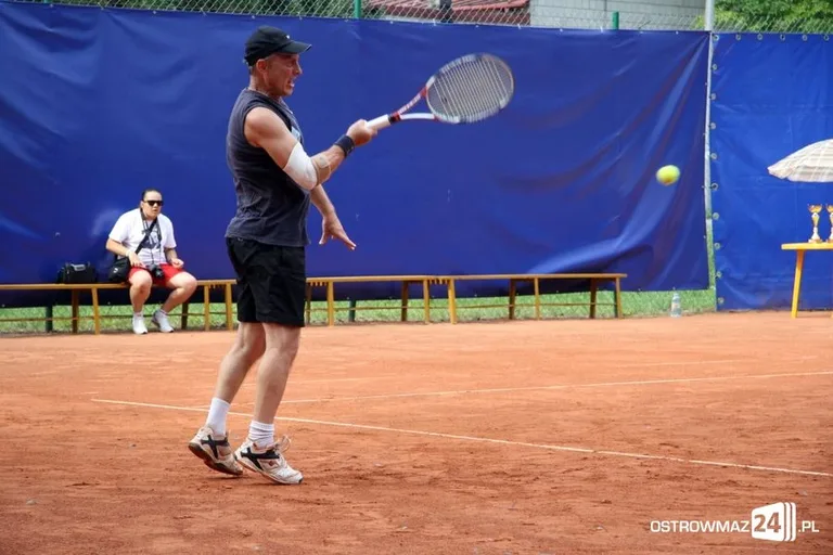 Tenisowe mistrzostwa seniorów (zdjęcia)