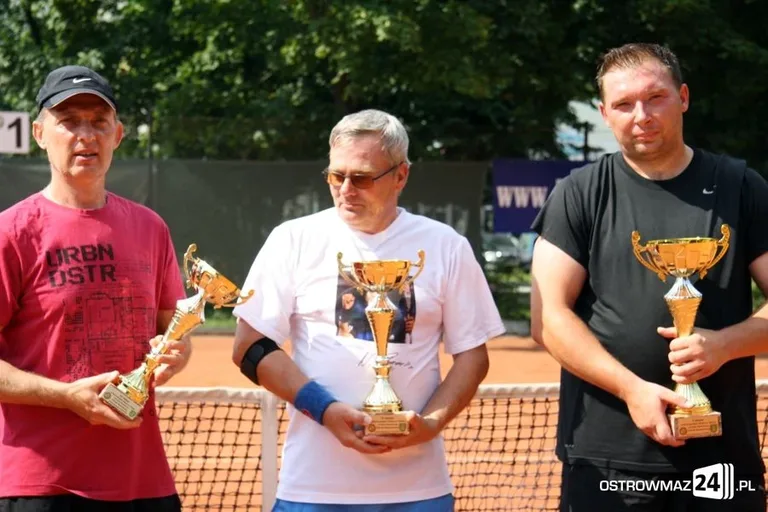 Tenisowe mistrzostwa seniorów (zdjęcia)