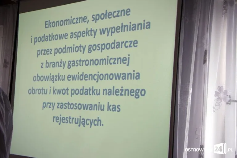 Restauratorzy na szkoleniu w urzędzie skarbowym