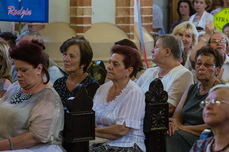 Uroczyste poświęcenie witraży w Zuzeli (zdjęcia)