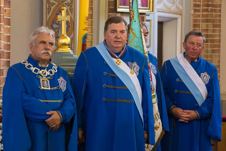 Uroczyste poświęcenie witraży w Zuzeli (zdjęcia)