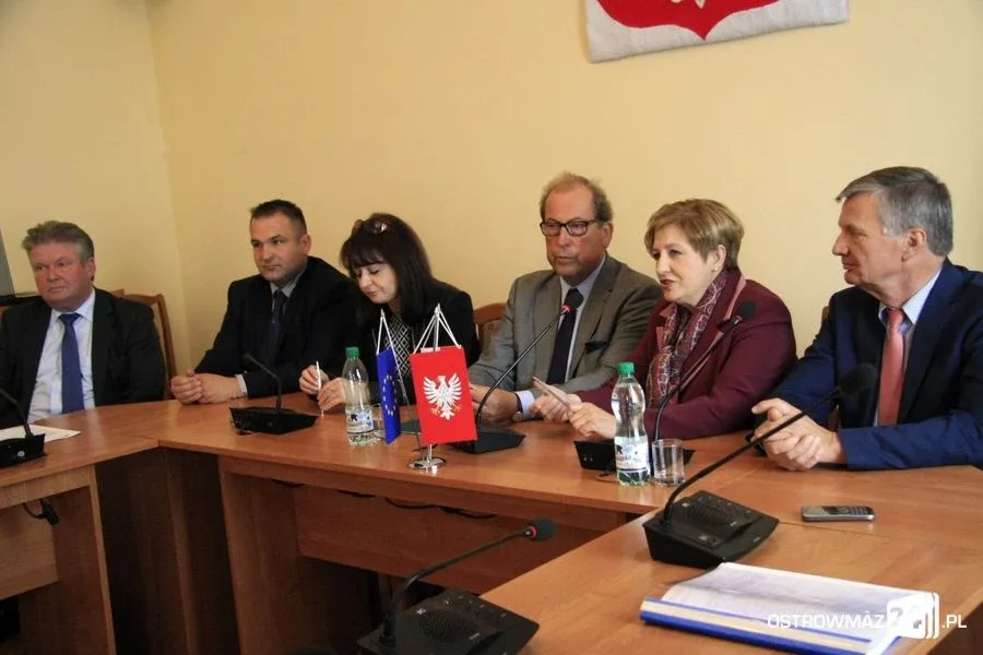 Ostrowski szpital otrzymał unijną dotację (zdjęcia, wideo)