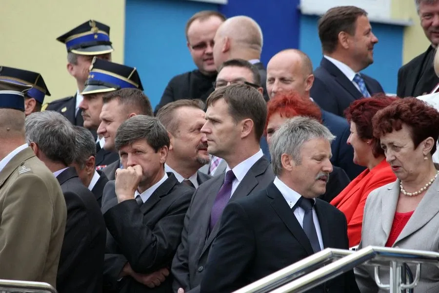 Ostrowscy policjanci odznaczeni (zdjęcia, wideo)