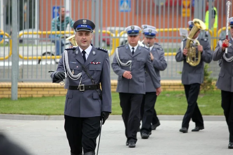Ostrowscy policjanci odznaczeni (zdjęcia, wideo)
