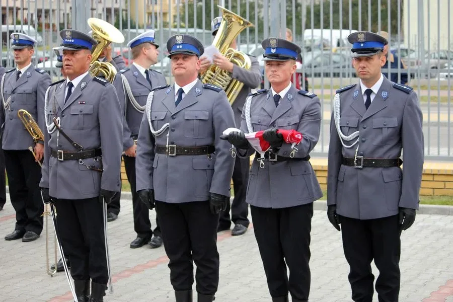 Ostrowscy policjanci odznaczeni (zdjęcia, wideo)
