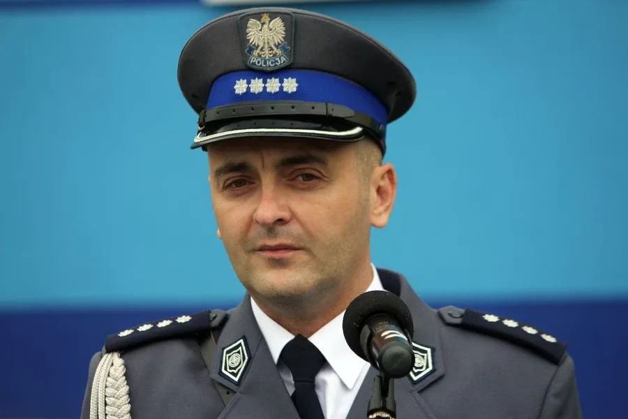 Ostrowscy policjanci odznaczeni (zdjęcia, wideo)