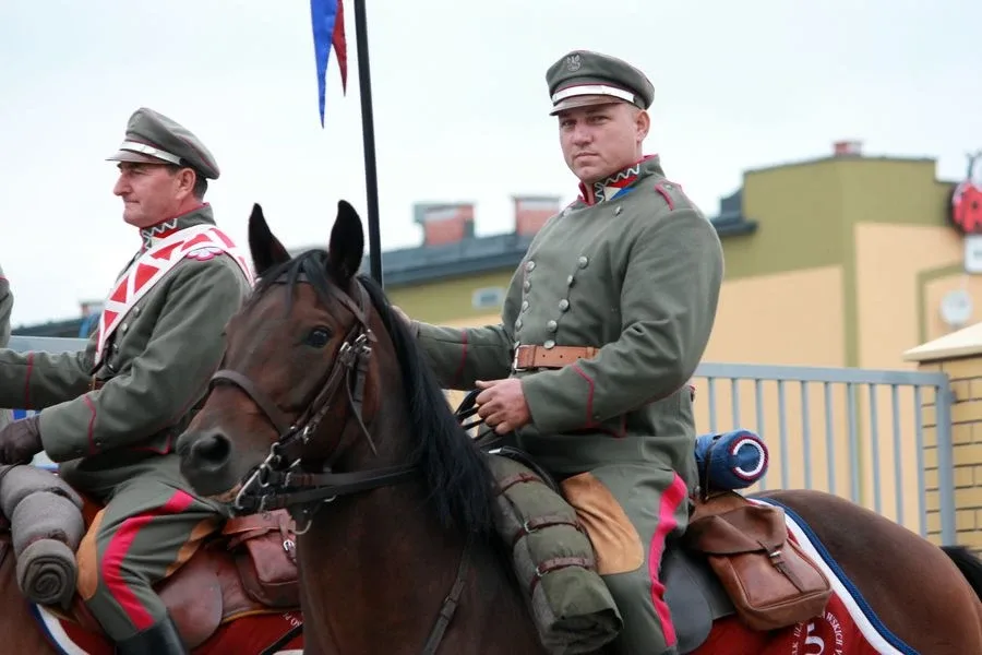 Ostrowscy policjanci odznaczeni (zdjęcia, wideo)