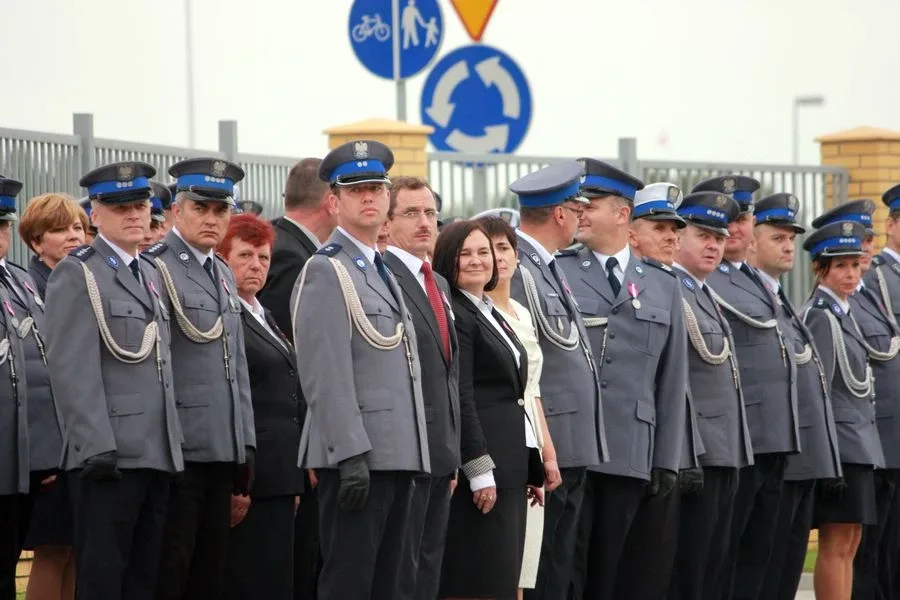 Ostrowscy policjanci odznaczeni (zdjęcia, wideo)