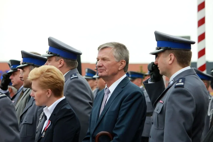 Ostrowscy policjanci odznaczeni (zdjęcia, wideo)