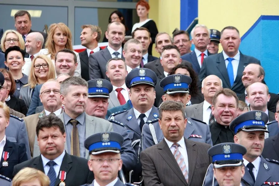 Ostrowscy policjanci odznaczeni (zdjęcia, wideo)