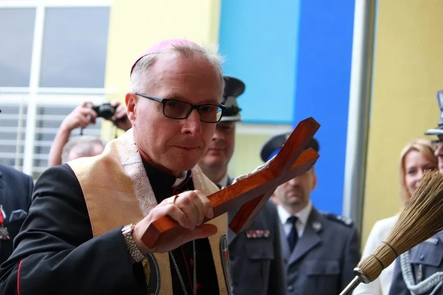 Ostrowscy policjanci odznaczeni (zdjęcia, wideo)