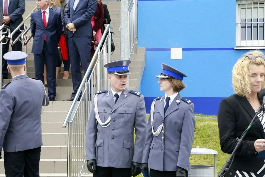 Ostrowscy policjanci odznaczeni (zdjęcia, wideo)
