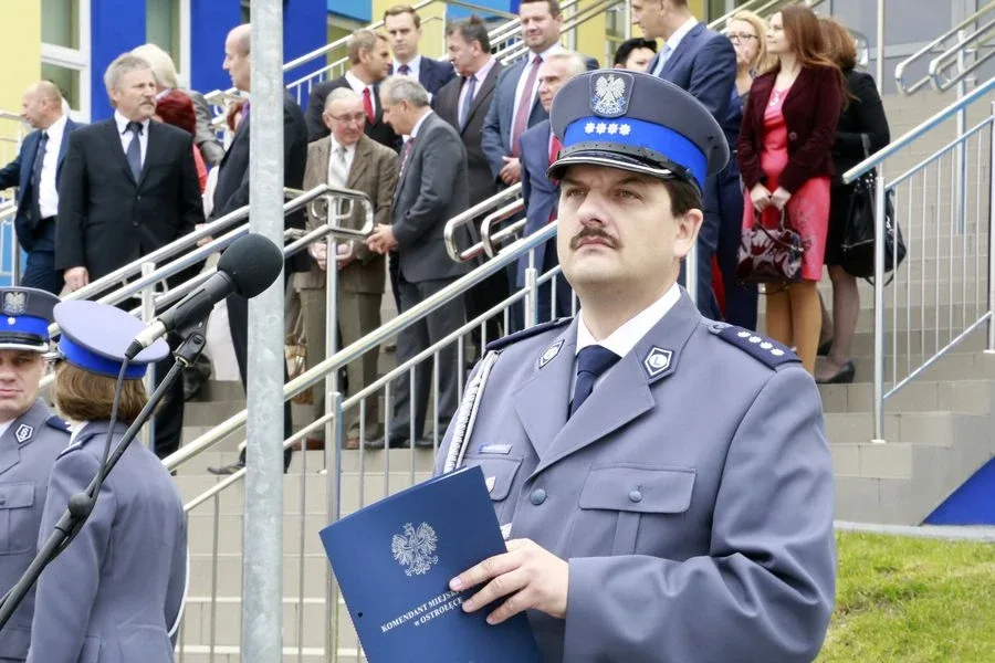Ostrowscy policjanci odznaczeni (zdjęcia, wideo)