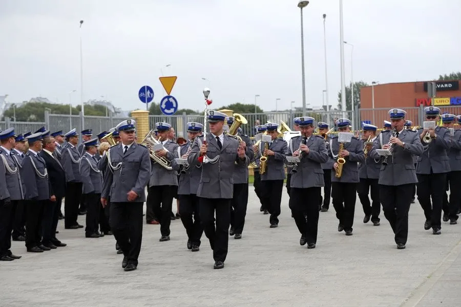 Ostrowscy policjanci odznaczeni (zdjęcia, wideo)