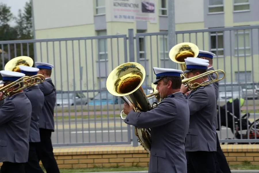 Ostrowscy policjanci odznaczeni (zdjęcia, wideo)