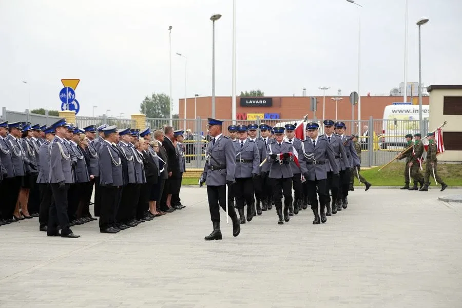 Ostrowscy policjanci odznaczeni (zdjęcia, wideo)