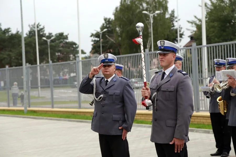 Ostrowscy policjanci odznaczeni (zdjęcia, wideo)