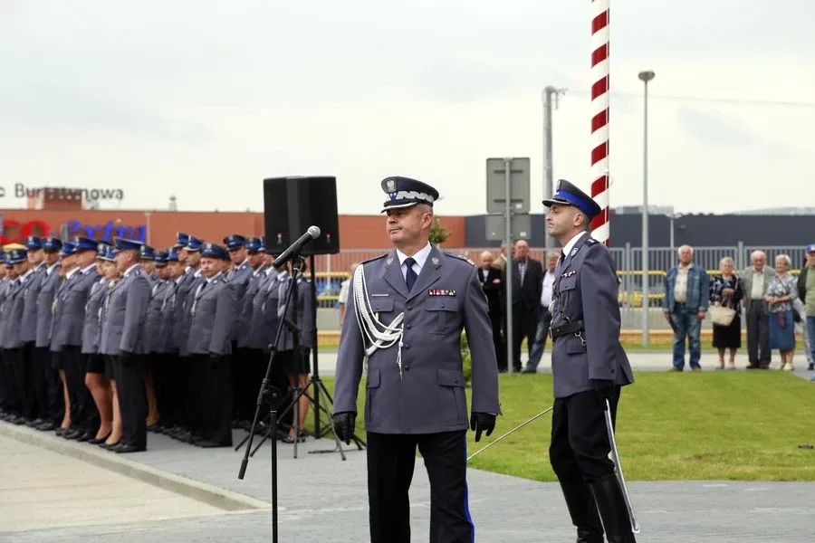 Ostrowscy policjanci odznaczeni (zdjęcia, wideo)