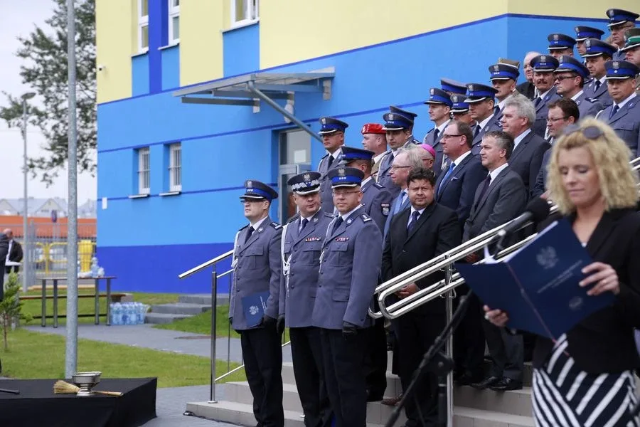 Ostrowscy policjanci odznaczeni (zdjęcia, wideo)