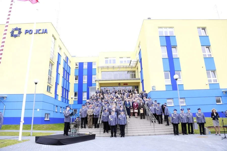 Ostrowscy policjanci odznaczeni (zdjęcia, wideo)