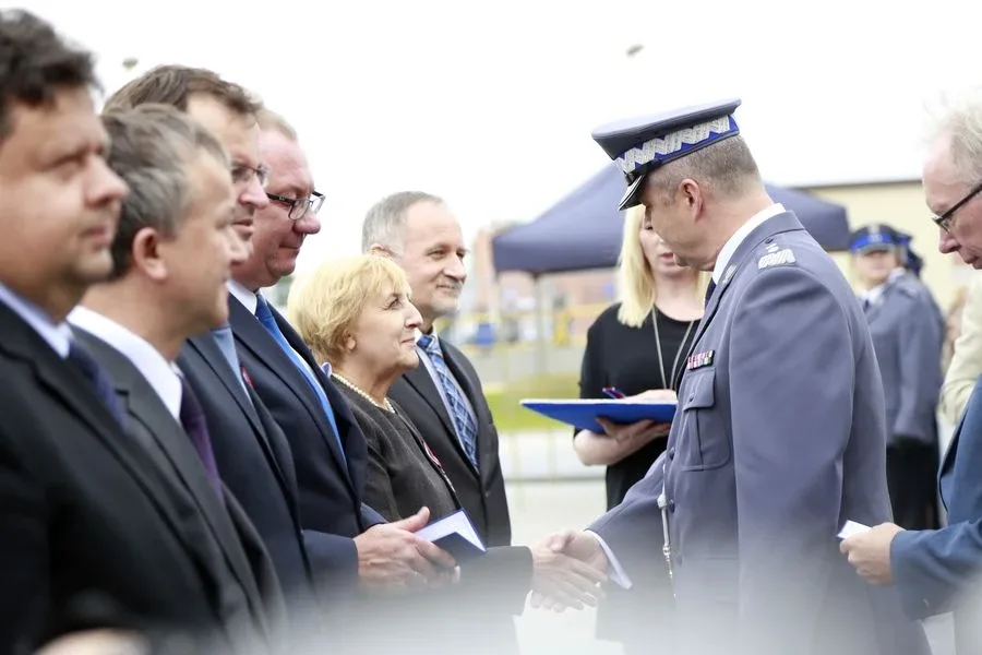 Ostrowscy policjanci odznaczeni (zdjęcia, wideo)