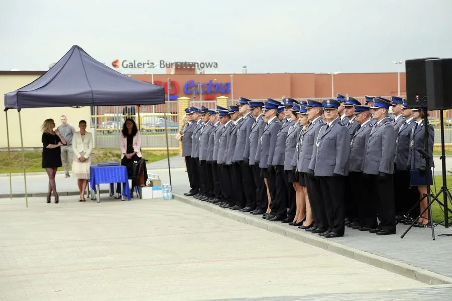 Ostrowscy policjanci odznaczeni (zdjęcia, wideo)