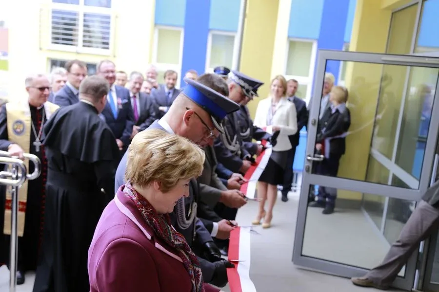 Ostrowscy policjanci odznaczeni (zdjęcia, wideo)