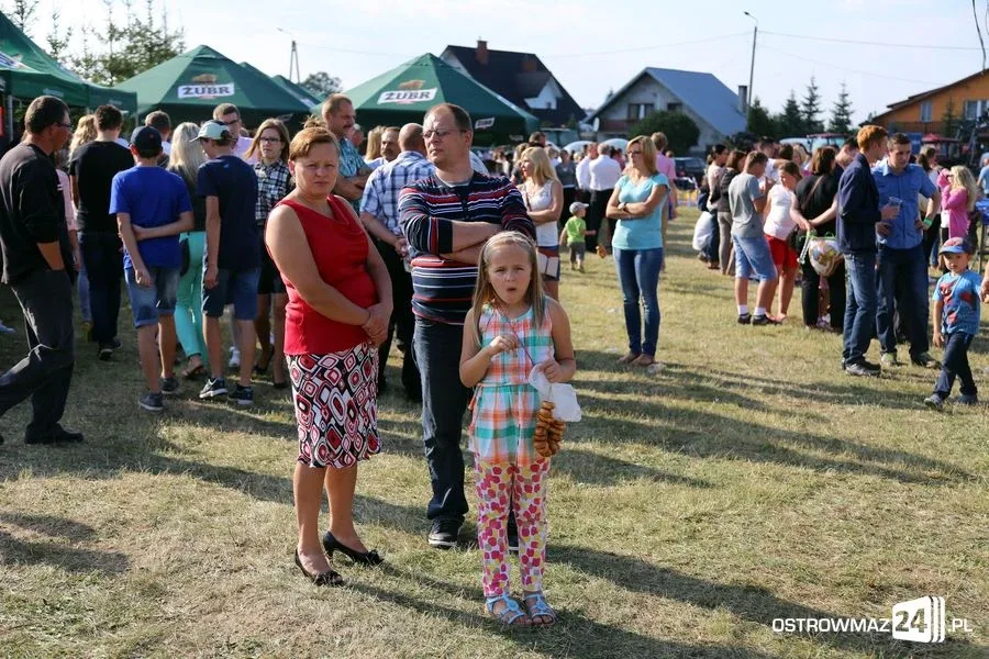 'Piękni i Młodzi' w Czerwinie (zdjęcia, wideo)