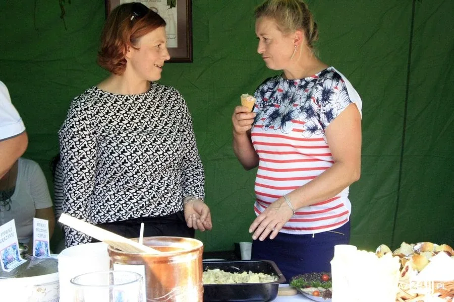 Trwają Dożynki Gminne w Komorowie (zdjęcia)
