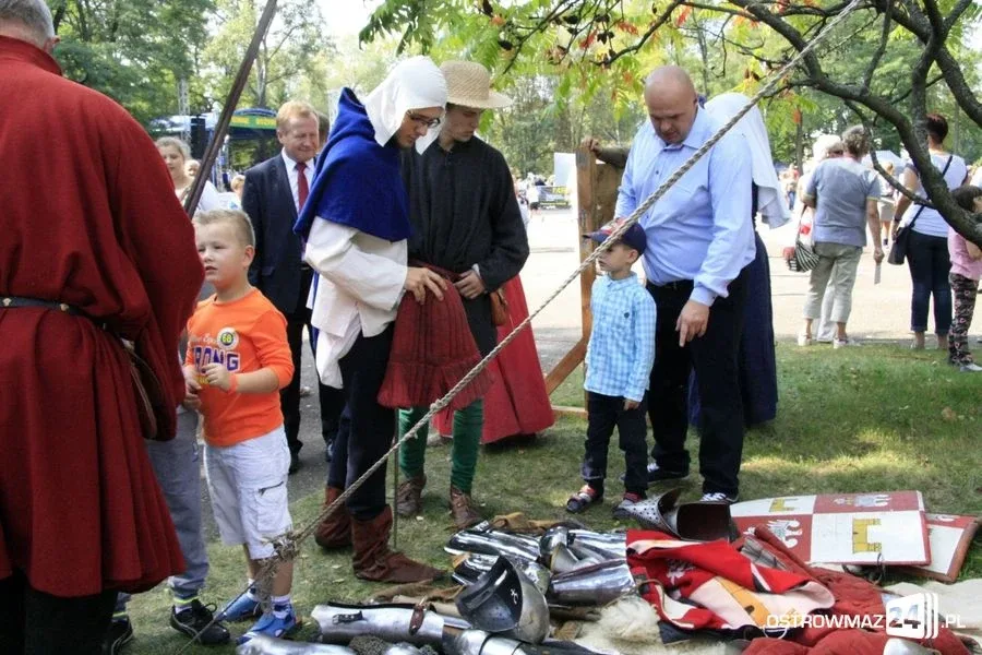Trwają Dożynki Gminne w Komorowie (zdjęcia)