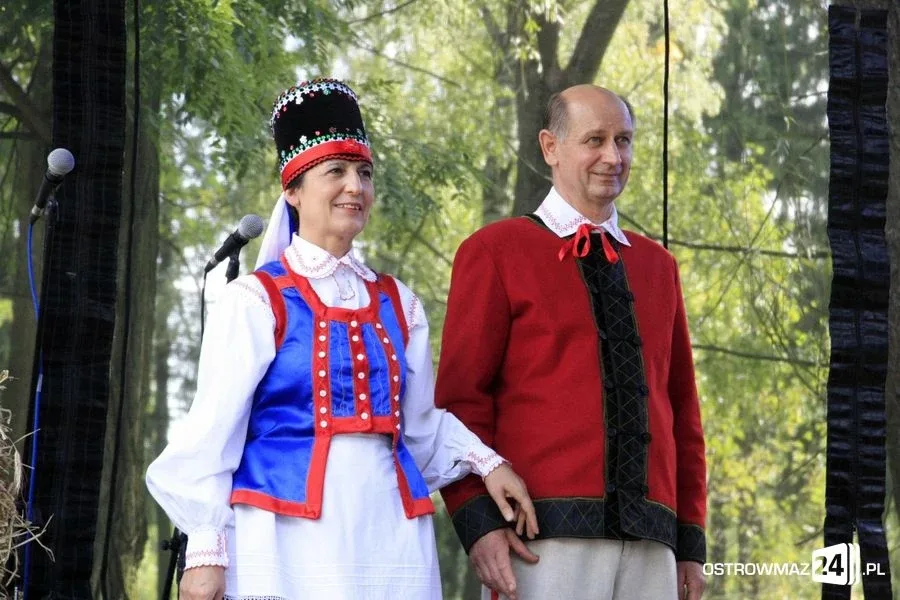 Trwają Dożynki Gminne w Komorowie (zdjęcia)