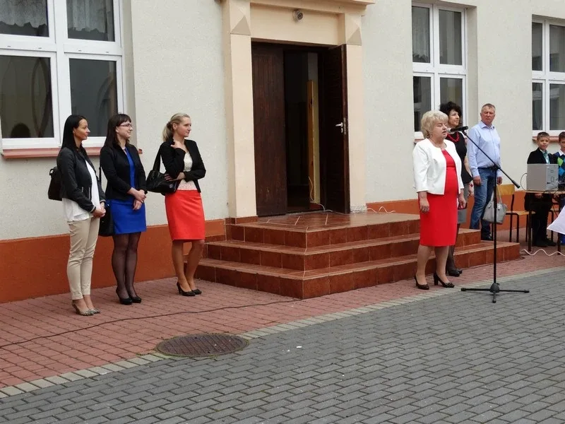 SP nr 1 rozpoczęła rok szkolny (zdjęcia)