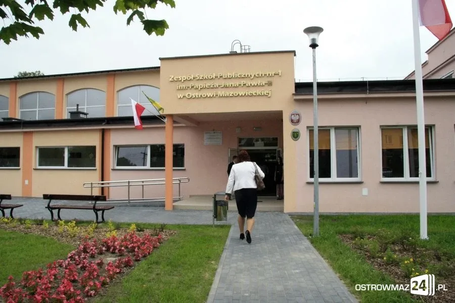 Nowa sala gimnastyczna w 'Dwójce' (zdjęcia, wideo)