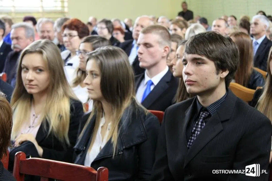 Nowa sala gimnastyczna w 'Dwójce' (zdjęcia, wideo)