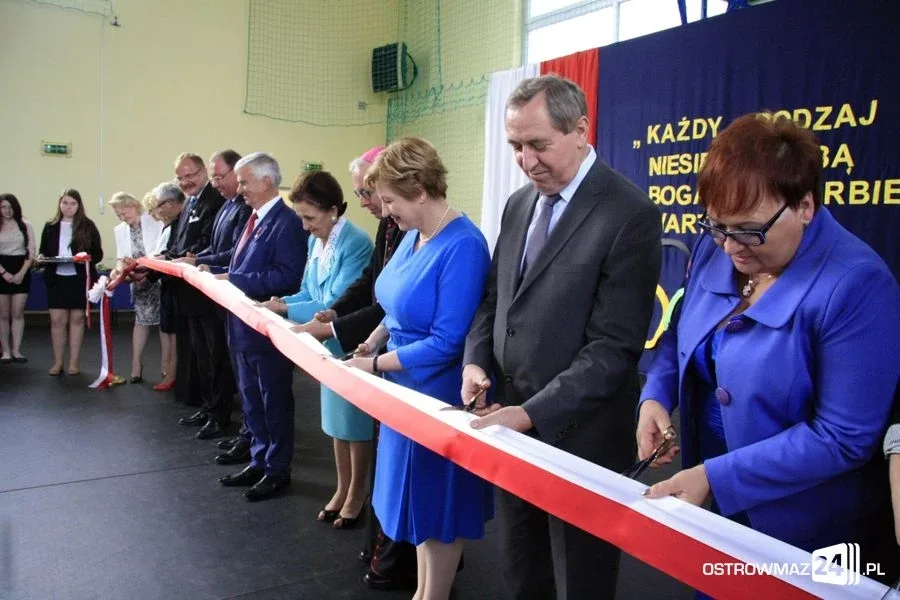 Nowa sala gimnastyczna w 'Dwójce' (zdjęcia, wideo)