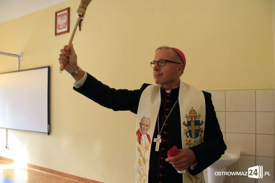 Nowa sala gimnastyczna w 'Dwójce' (zdjęcia, wideo)