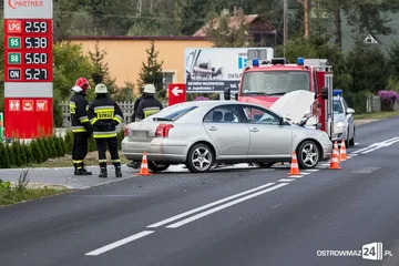 Wypadek w Ugniewie. 20-latek w szpitalu (foto)