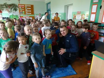 Policjanci z wizytą w przedszkolach (zdjęcia)
