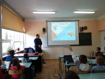 Spotkania profilaktyczne ostrowskich funkcjonariuszy