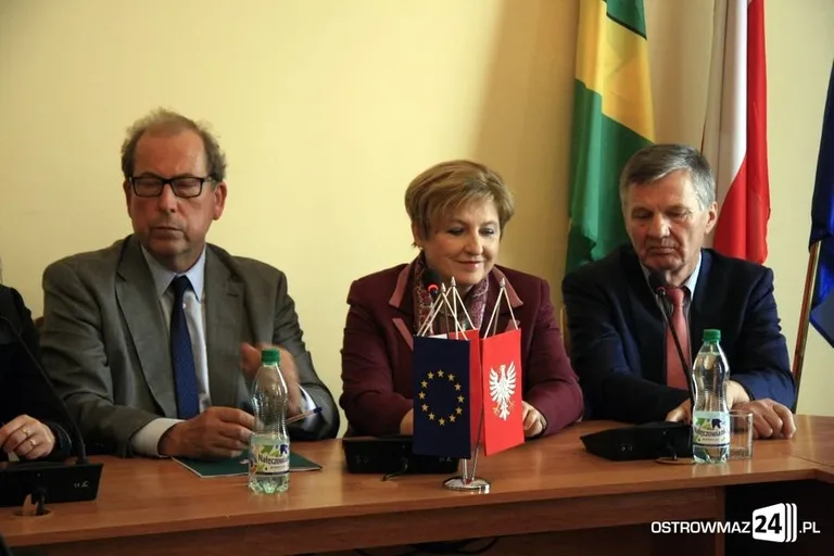 Ostrowski szpital otrzymał unijną dotację (zdjęcia, wideo)