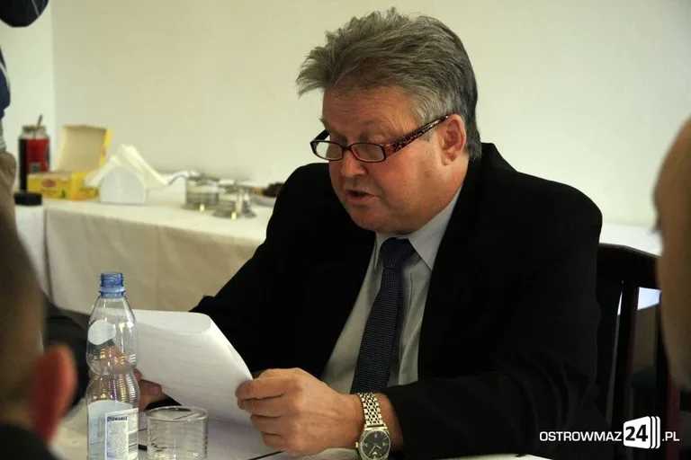 Pożar w ARM. Atak terrorystyczny? (zdjęcia, wideo)