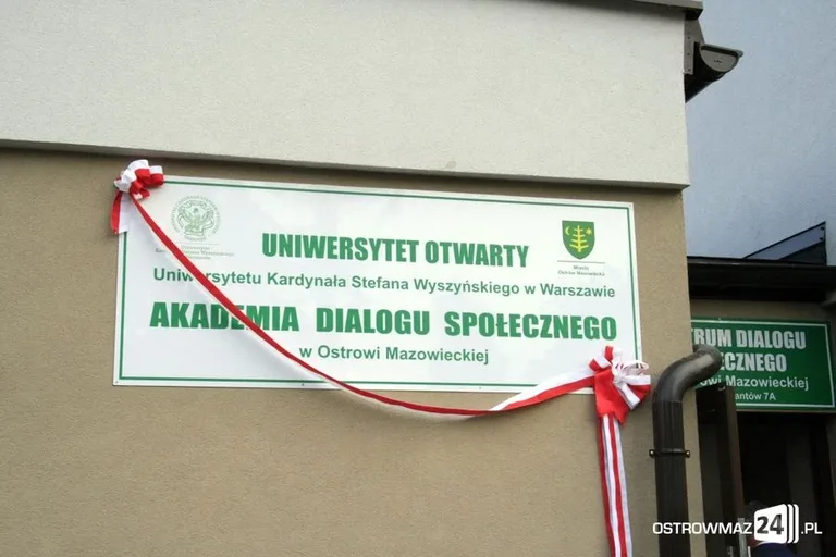 Powstał Uniwersytet Otwarty UKSW (zdjęcia, wideo)
