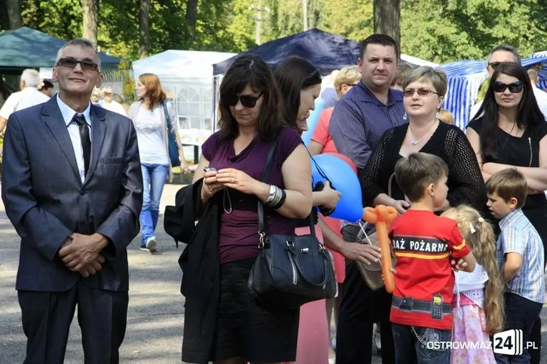 Trwają Dożynki Gminne w Komorowie (zdjęcia)