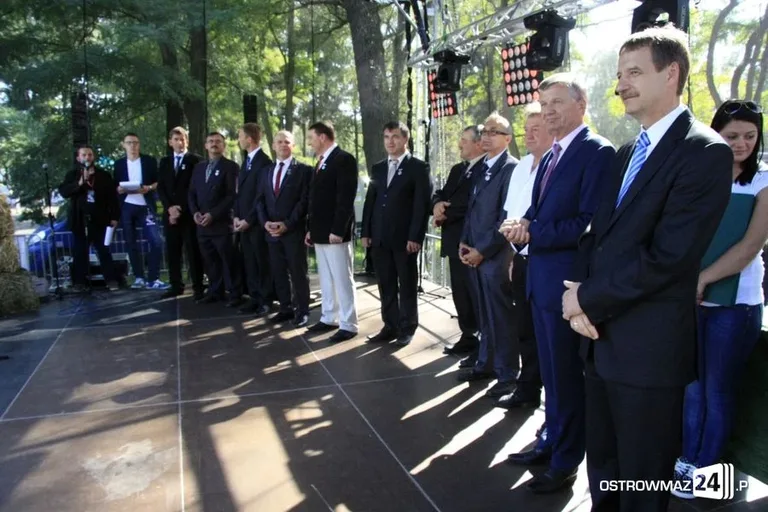 Trwają Dożynki Gminne w Komorowie (zdjęcia)