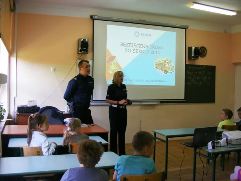 Lisek odwiedził ostrowską 'Czwórkę' (zdjęcia)