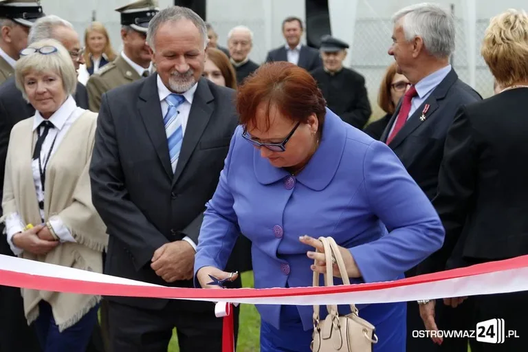 Rozpoczęcie roku szkolnego w ostrowskich szkołach (zdjęcia)