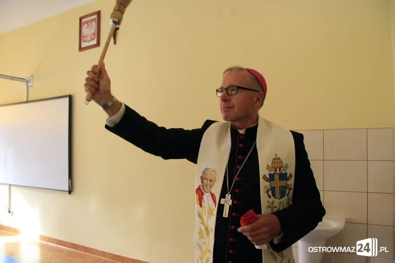 Nowa sala gimnastyczna w 'Dwójce' (zdjęcia, wideo)