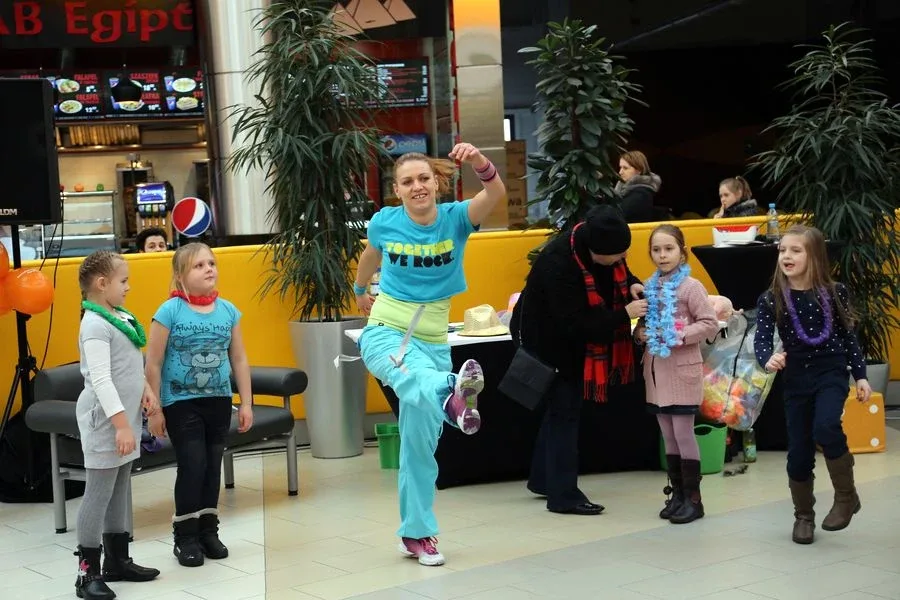 Zumba dla dzieci w Galerii Bursztynowej (zdjęcia, wideo)