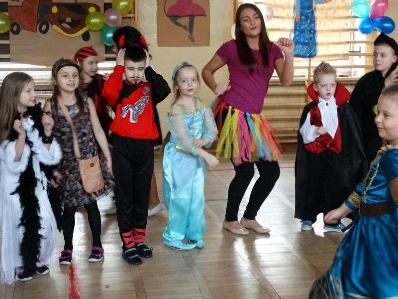 Karnawałowe balowanie (zdjęcia)