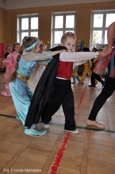 Karnawałowe balowanie (zdjęcia)